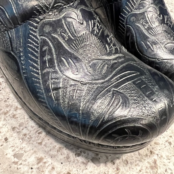 COPY - NEW Dansko Professional Clog - Black Tooled - Picture 4 of 8
